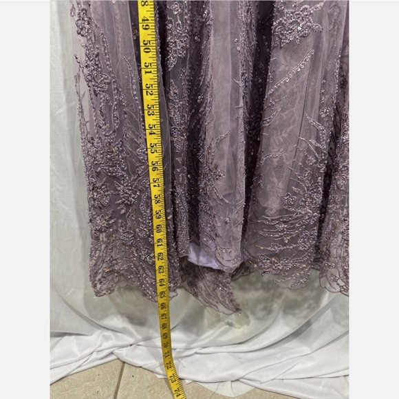 NEW $798 Mac Duggal [ 8 ] Flutter Embellished Lace Gown Vintage Liliac‎ Purple - Picture 7 of 16